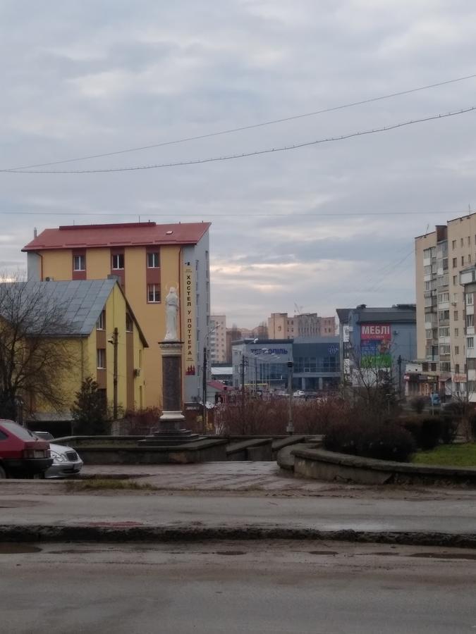 Albergue У Поттера Ternópil Exterior foto